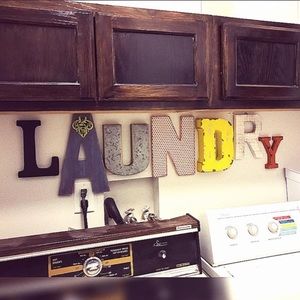 Laundry sign.